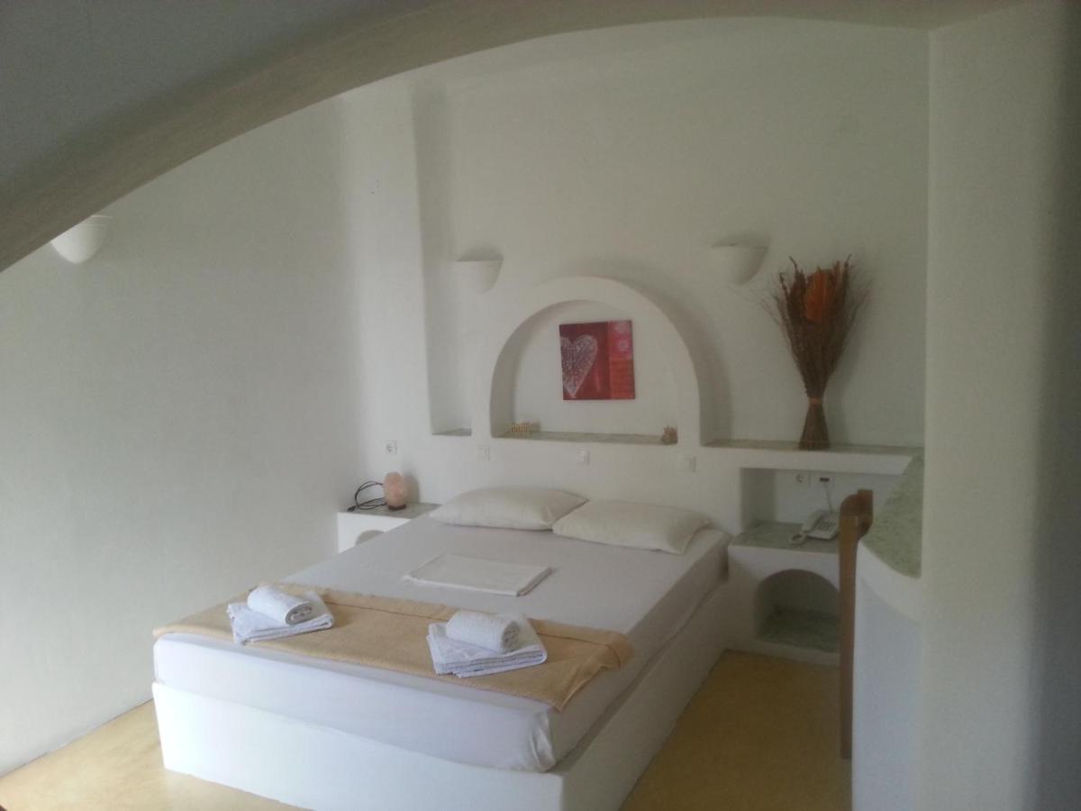 Belair Hotel Perissa  Ngoại thất bức ảnh