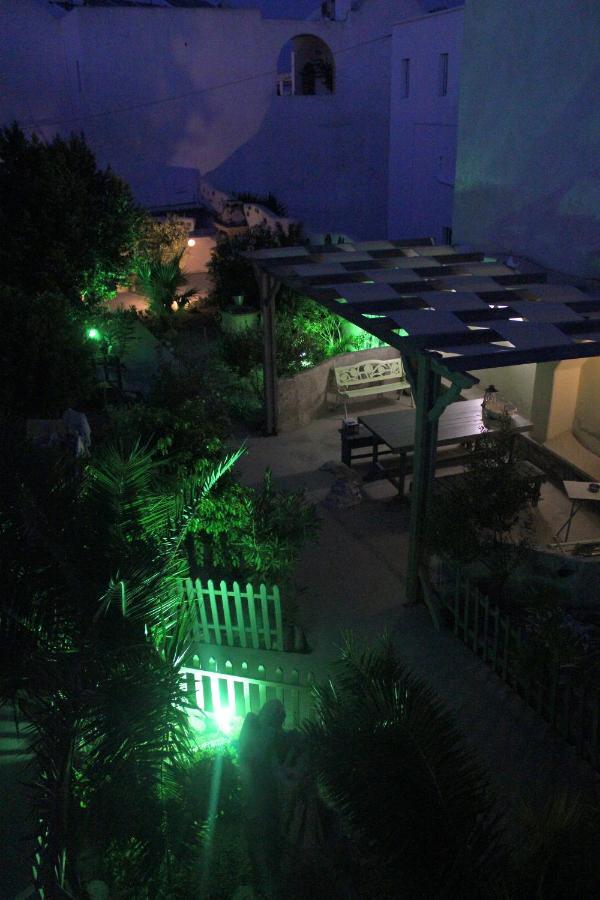 Belair Hotel Perissa  Ngoại thất bức ảnh